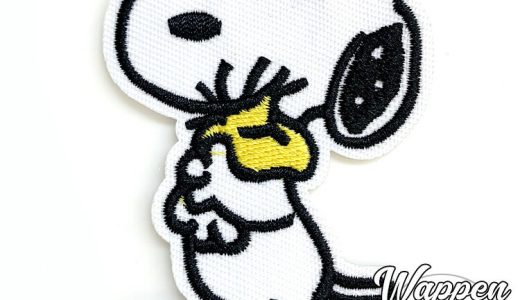 【お買い物マラソン・ポイント2倍】送料無料/ ワッペン スヌーピー 抱きウッドストック 刺繍 アイロン 全身 キャラクター パッチ アップリケ SNOOPY