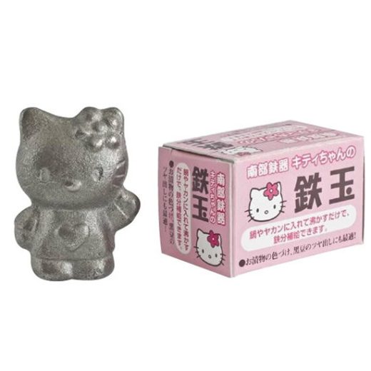 【クーポン最大550円OFF!】在庫あり!!【定形外送料無料】鉄玉子 キティちゃんの鉄玉 立ち 鉄たまご 南部鉄玉 ハローキティ 南部鉄器 鉄玉