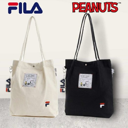 【再入荷】 【FILA】 FILA PEANUTS スヌーピー コラボ トートバッグ チャーム付き フィラ キャンバス おしゃれ かわいい 旅行 タウン 通勤 通学 エコバック 軽量 綿100％ 男女兼用 filaトートバッグ フィラトートバッグ