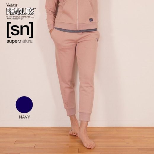 23春夏 [sn] super.natural(エスエヌ スーパーナチュラル) レディース [SN] W V-SNOOPY&SN LOGO STRETCH RELAX PANT スヌーピー＆[SN]ロゴ リラックスパンツ snwj10082 コラボ サスティナブル ヨガ フィットネス ピラティス