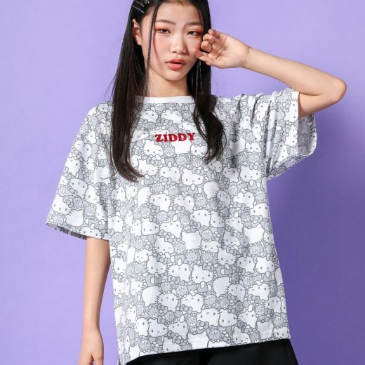 【SALE／55%OFF】ZIDDY 【 ニコ☆プチ 掲載 】【ハローキティ*ZIDDY】総柄BIGTシャツ(130~160cm) ベベ オンライン ストア トップス カットソー・Tシャツ ホワイト ブラック