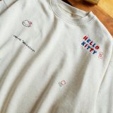 FREAK’S STORE “HELLO KITTY” MESSAGE 刺繍SWEAT SHIRT 24AW フリークスストア トップス スウェット・トレーナー ホワイト グレー【送料無料】