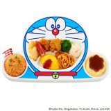 OK【★ドラえもん　ダイカット　ランチプレート　日本製】　グッズ　ランチ　食器　子供用　雑貨　お皿　プレート　キャラクター　食事　お子様ランチ　キッズ　贈り物　プレゼント　幼児　ランチプレート