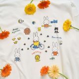 【SALE／25%OFF】FREAK’S STORE miffy バックプリント花刺繍ロンT 24AW フリークスストア トップス カットソー・Tシャツ ホワイト グレー ブラック【送料無料】