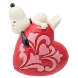 エネスコ Enesco 置物 インテリア 海外モデル アメリカ Enesco Peanuts by Jim Shore Snoopy Laying on Heart Figurine, 5.25 Inch, Multicolorエネスコ Enesco 置物 インテリア 海外モデル アメリカ