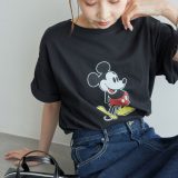 【SALE／31%OFF】ROPE’ PICNIC MICKEY MOUSE/プリントTシャツ ロペピクニック トップス カットソー・Tシャツ ブラック ホワイト